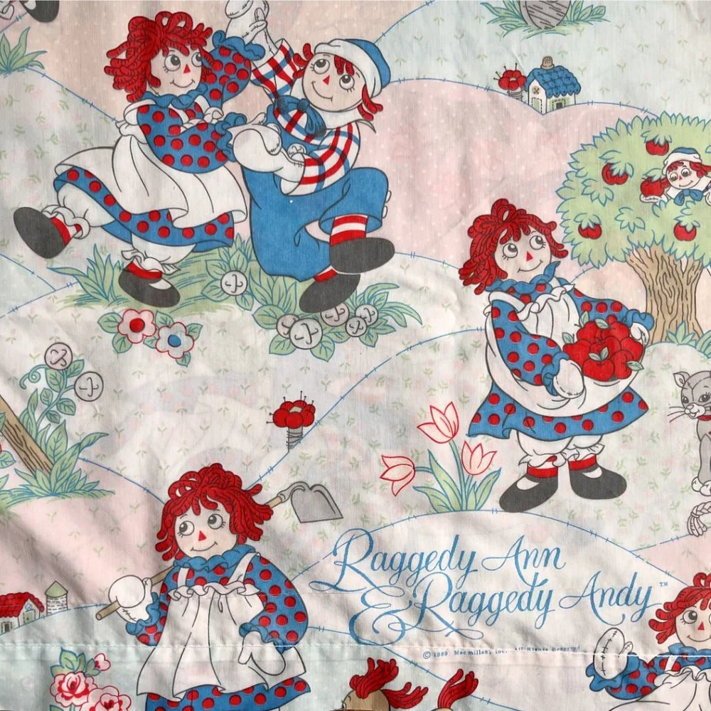 Vintage Raggedy Ann and Andy Twin Flat‎ and Fitted Sheet Set, 1989, springs